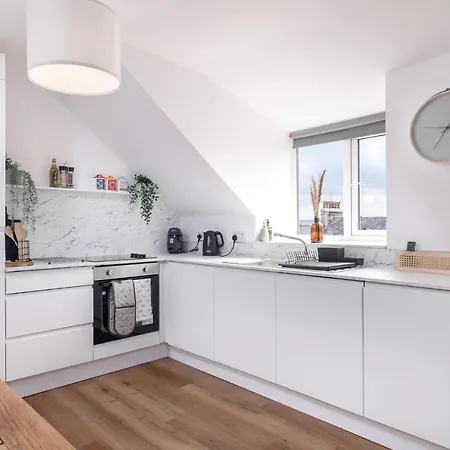 Heights Apartment *