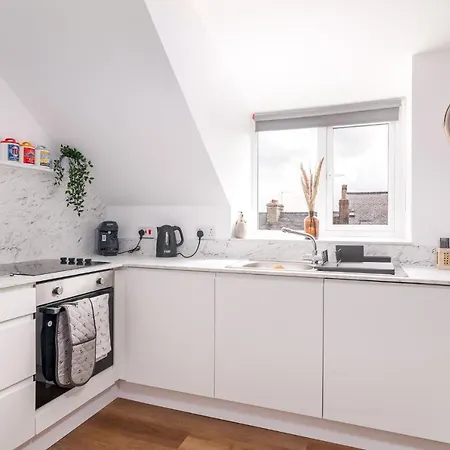 Heights Apartment *